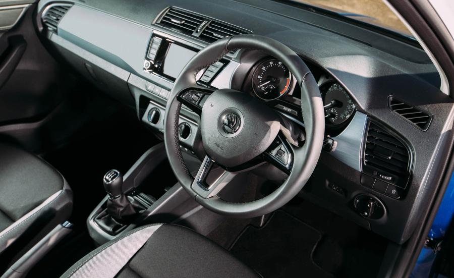  Skoda Fabia Colour Edition 2016 года  (фото 4 из 21)